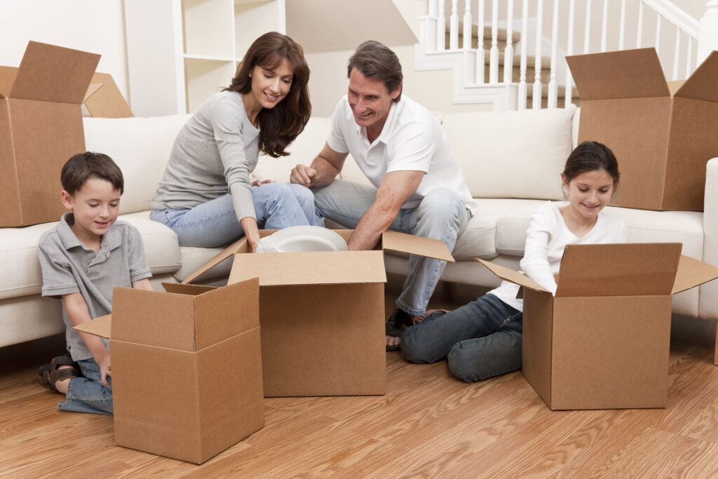 01) Movers Packers in Dubai